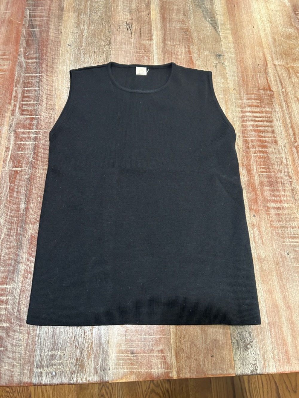 Barneys New York Vintage Black Sleeveless Merino Wool Sweater Tank
